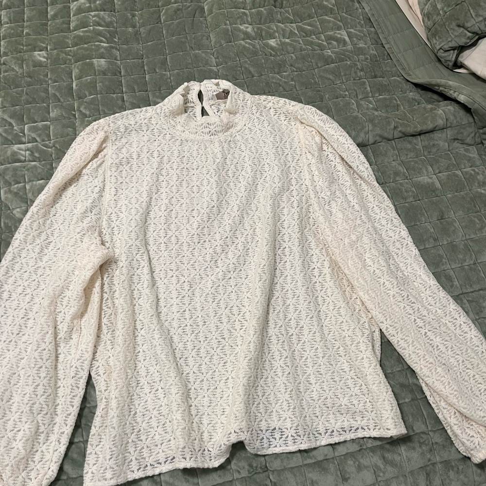 LOFT Cream Textured Women's Blouse